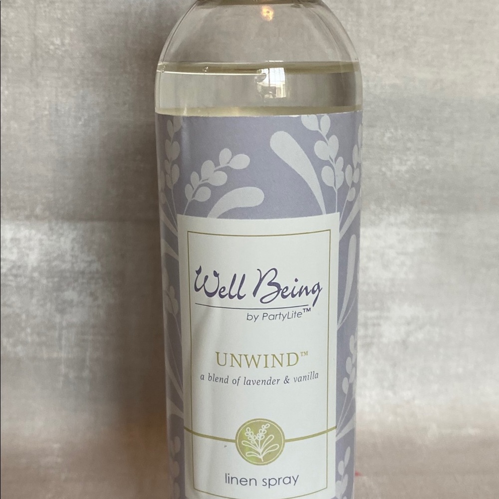 PartyLite 6 oz Linen Spray